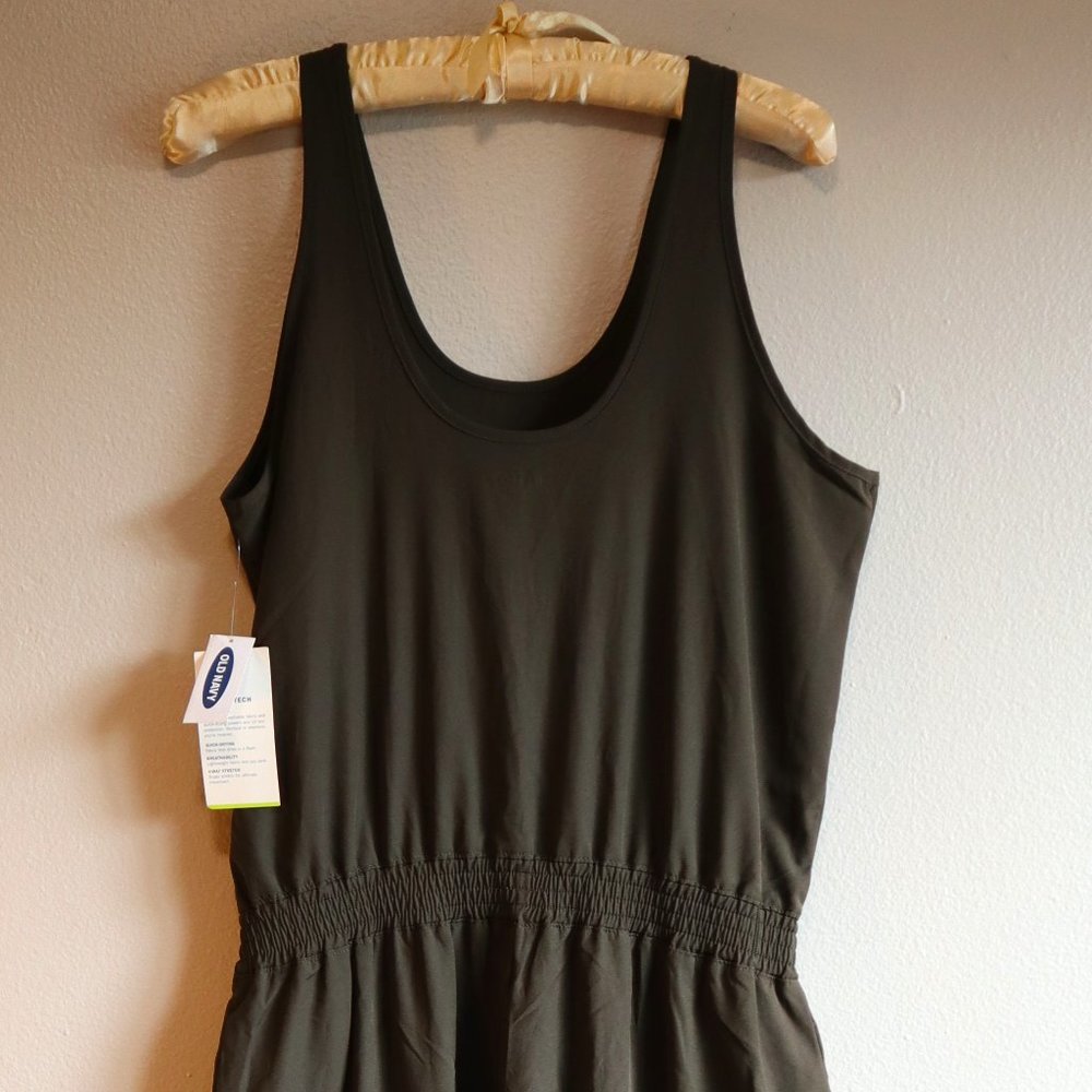 Old Navy Active Stretch Tech Olive Green Jumpsuit Romper Defined Waist Size S